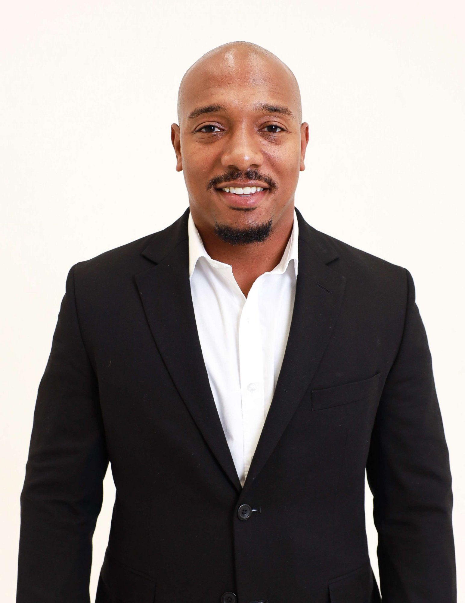 Ajalen Holley, Loan Originator