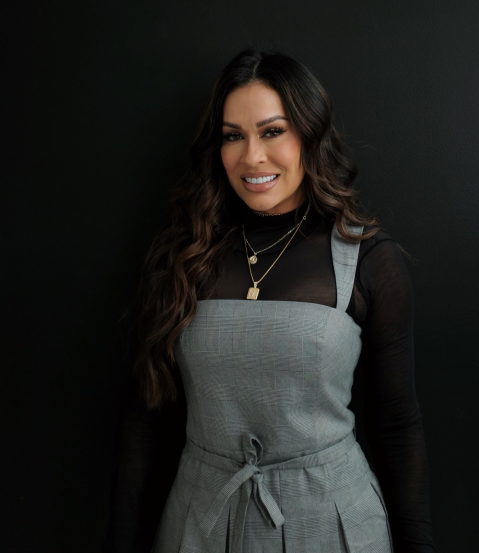 Yesenia Silva, Sr. Loan Originator